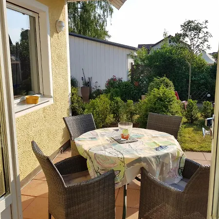 Holiday home Julian Freistehendes Haus - Strand 350 M