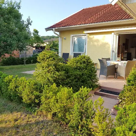 Ferienhaus Julian Freistehendes Haus - 350 M Koserow