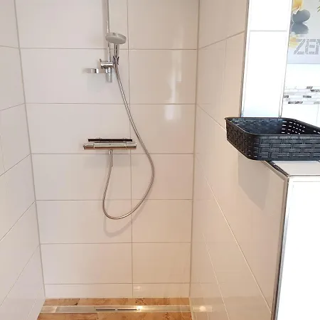 Julian Freistehendes Haus - Strand 350 M * Koserow